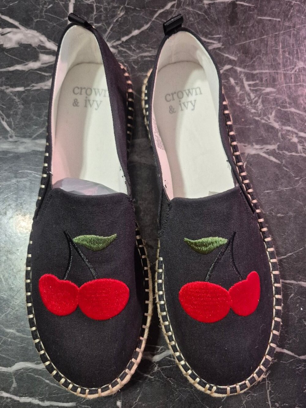 Crown and Ivy Espadrilles. Size 8 1/2. New. Black